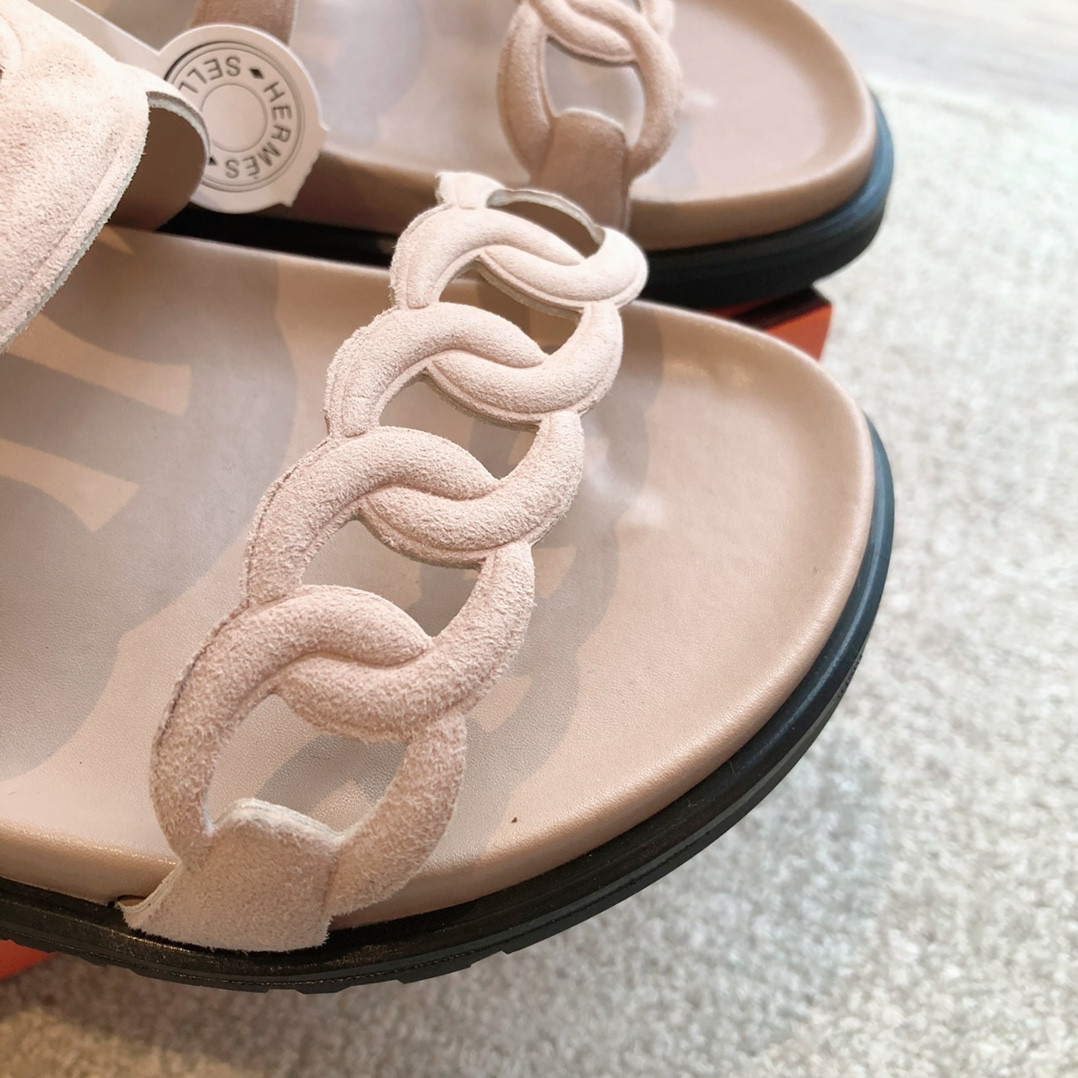 UA H**me5 Extra sandal