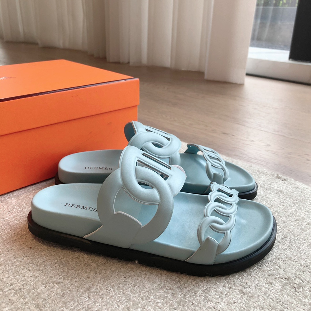 UA H**me5 Extra sandal