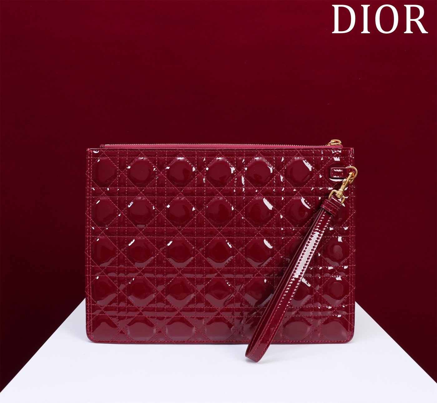 Large D10r Caro Daily Pouch 30 x 21.5 cm