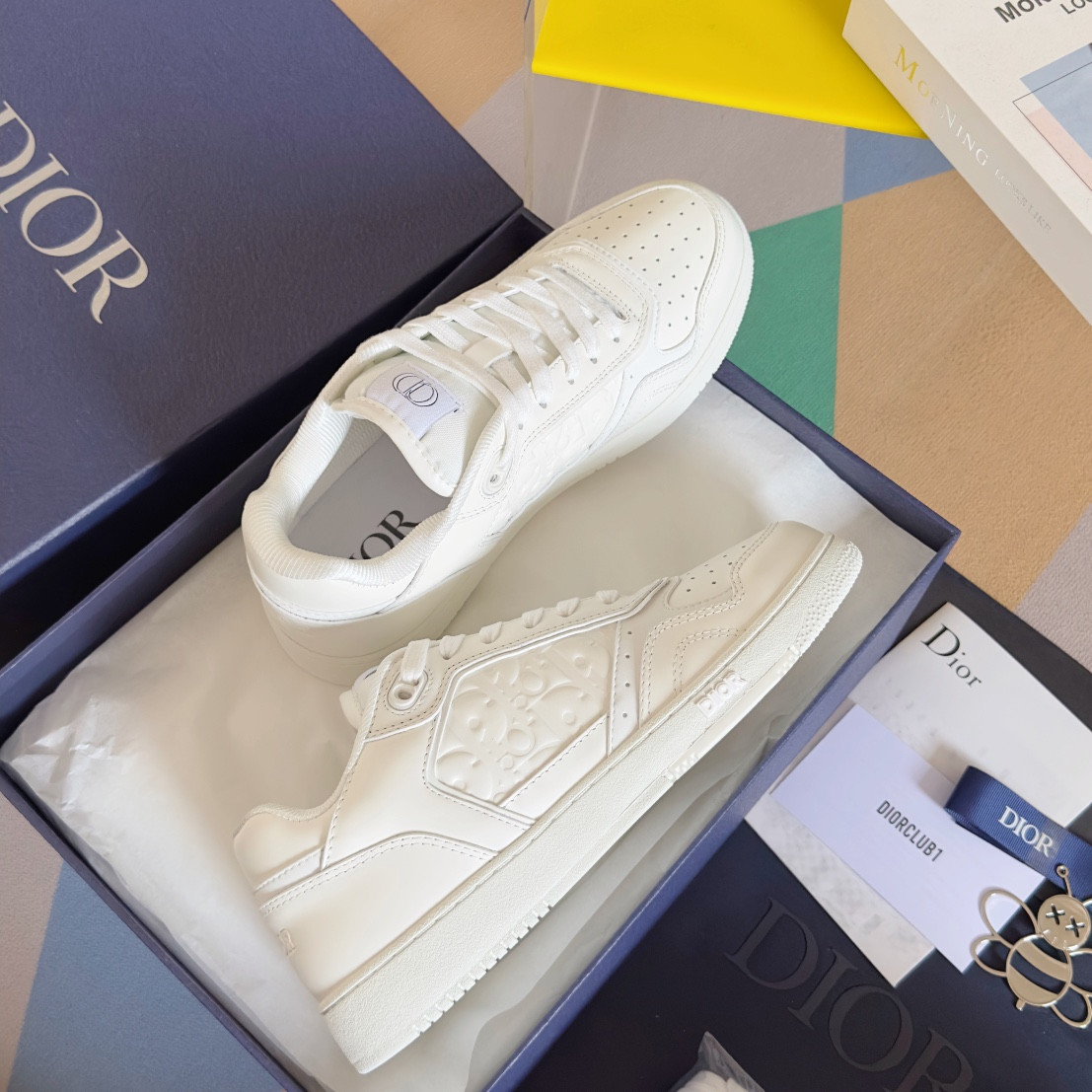 UA D10r B27 Sneaker