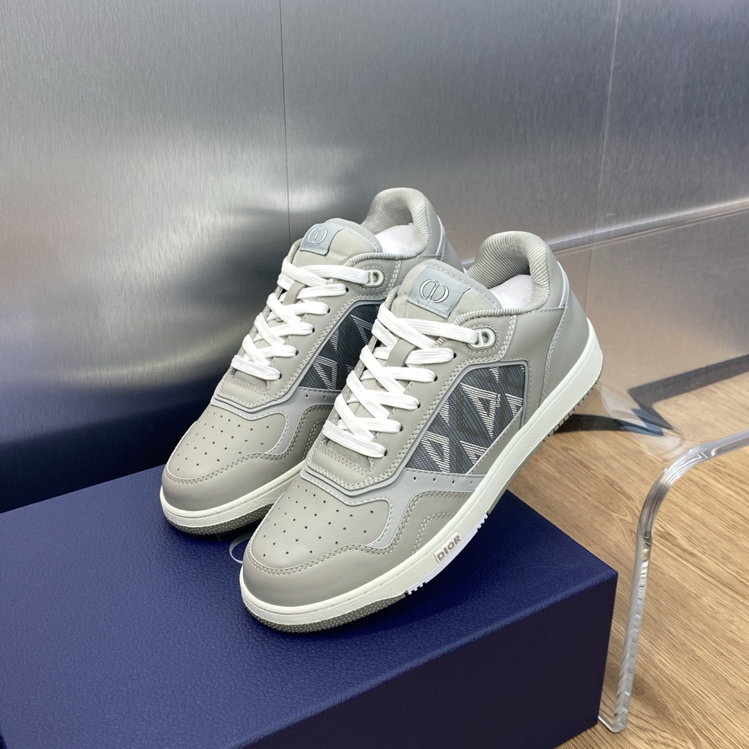 UA D10r B27 Sneaker