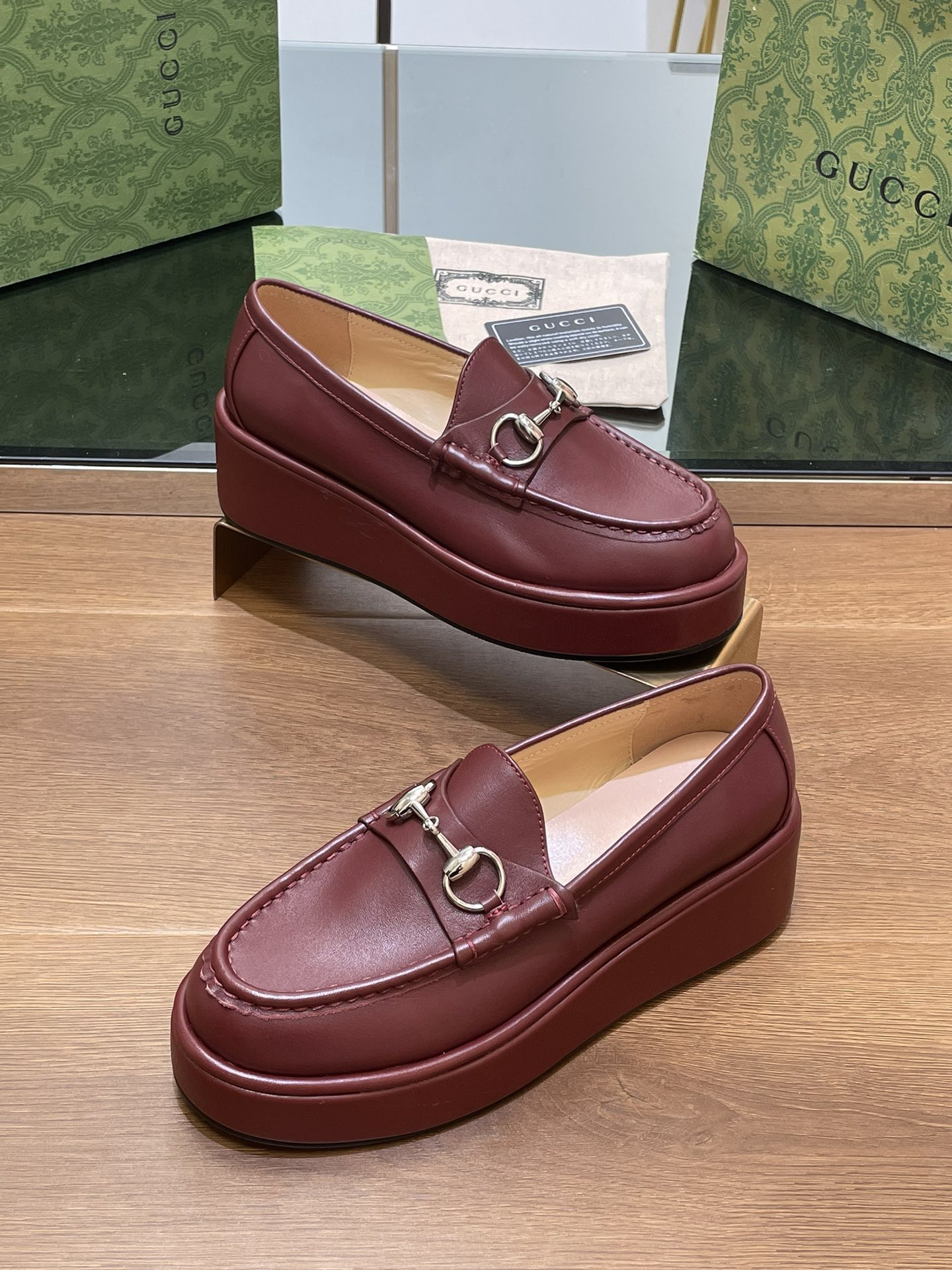 UA Gvc*1 HORSEBIT WEDGE LOAFER