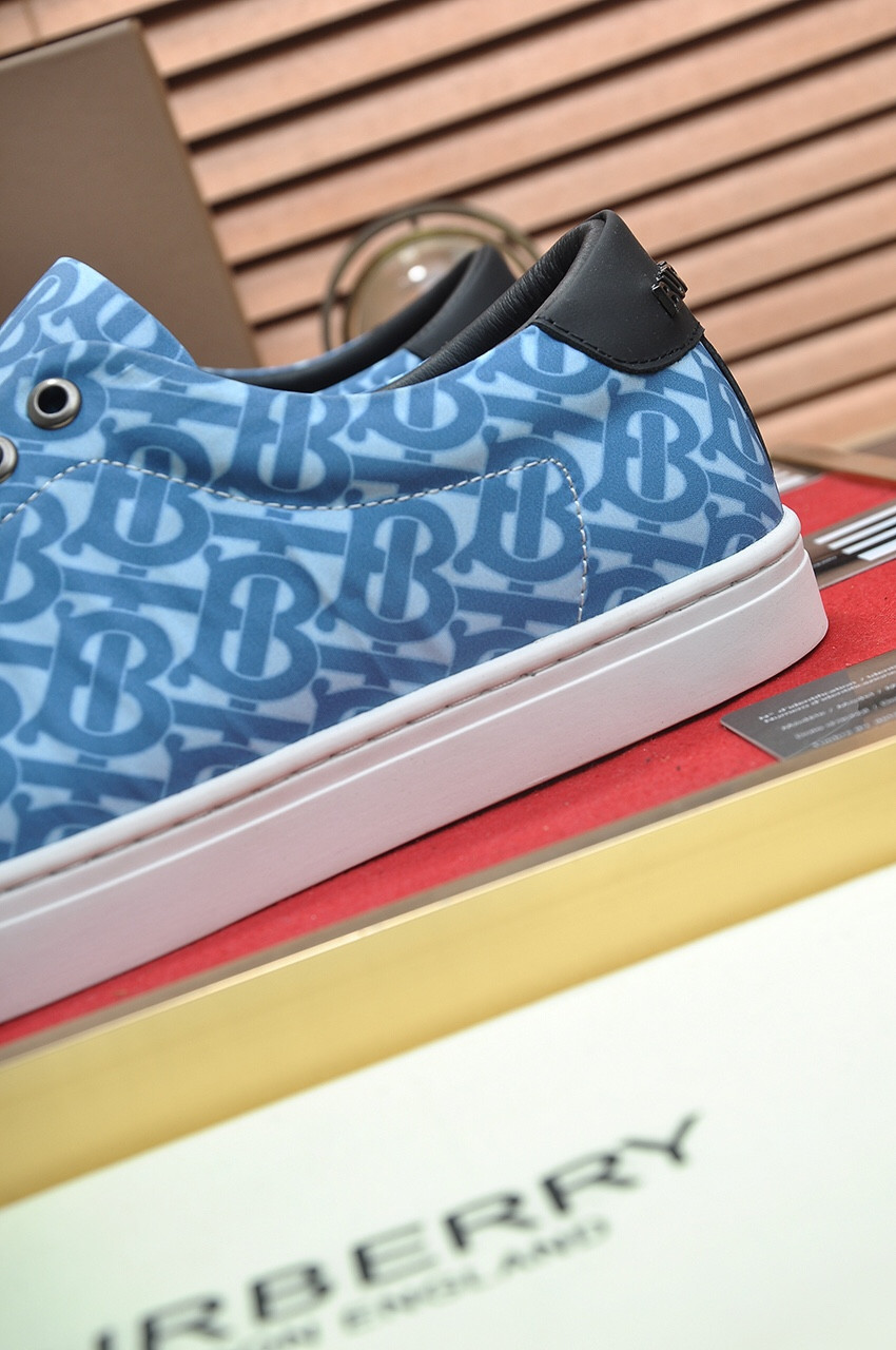 UA Bv*b*rry Sneakers