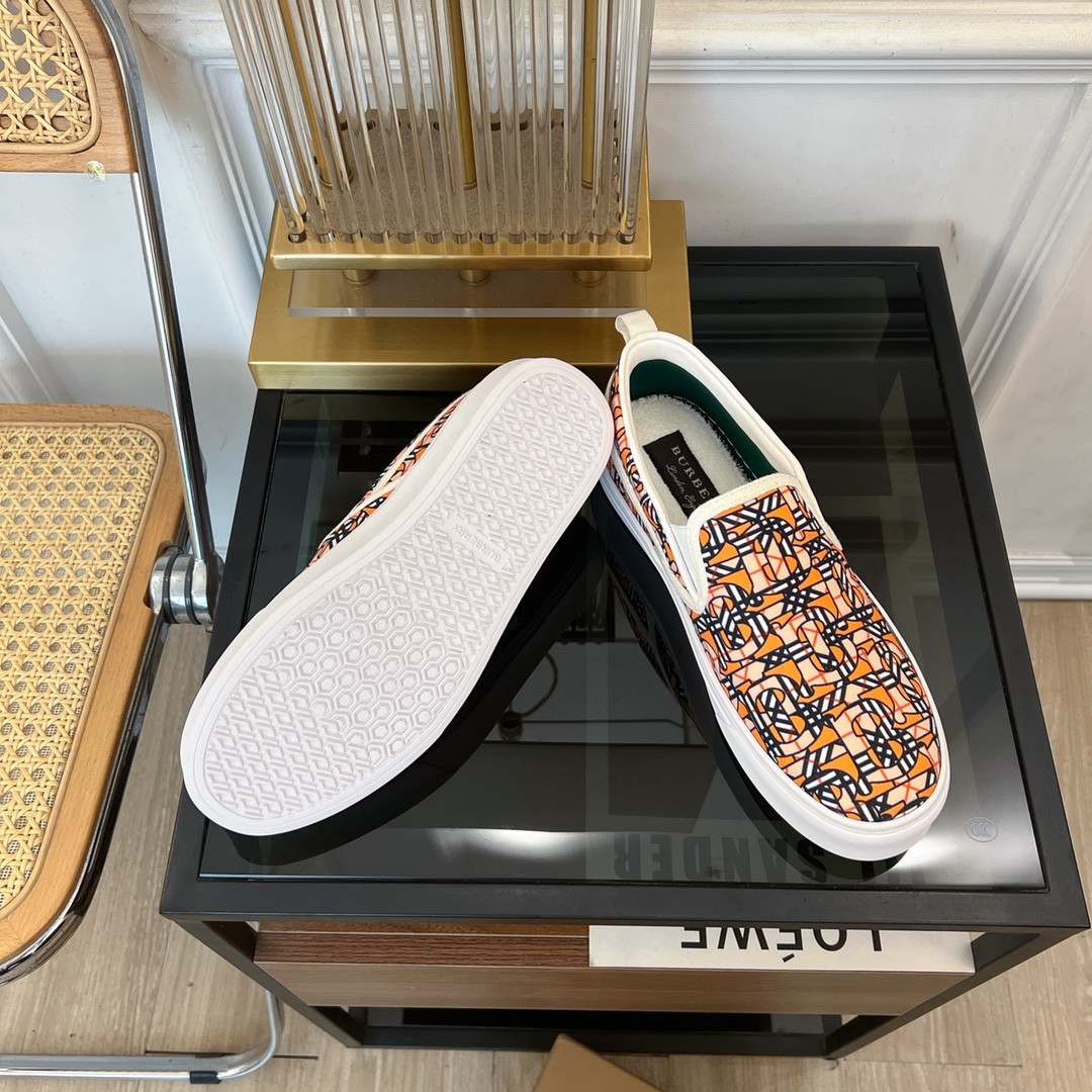 UA Bv*b*rry Slip On Sneakers