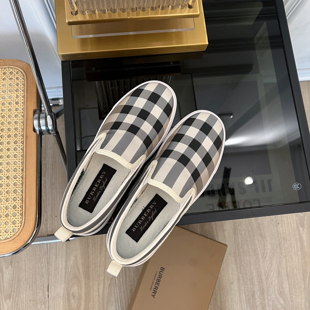 UA Bv*b*rry Slip On Sneakers