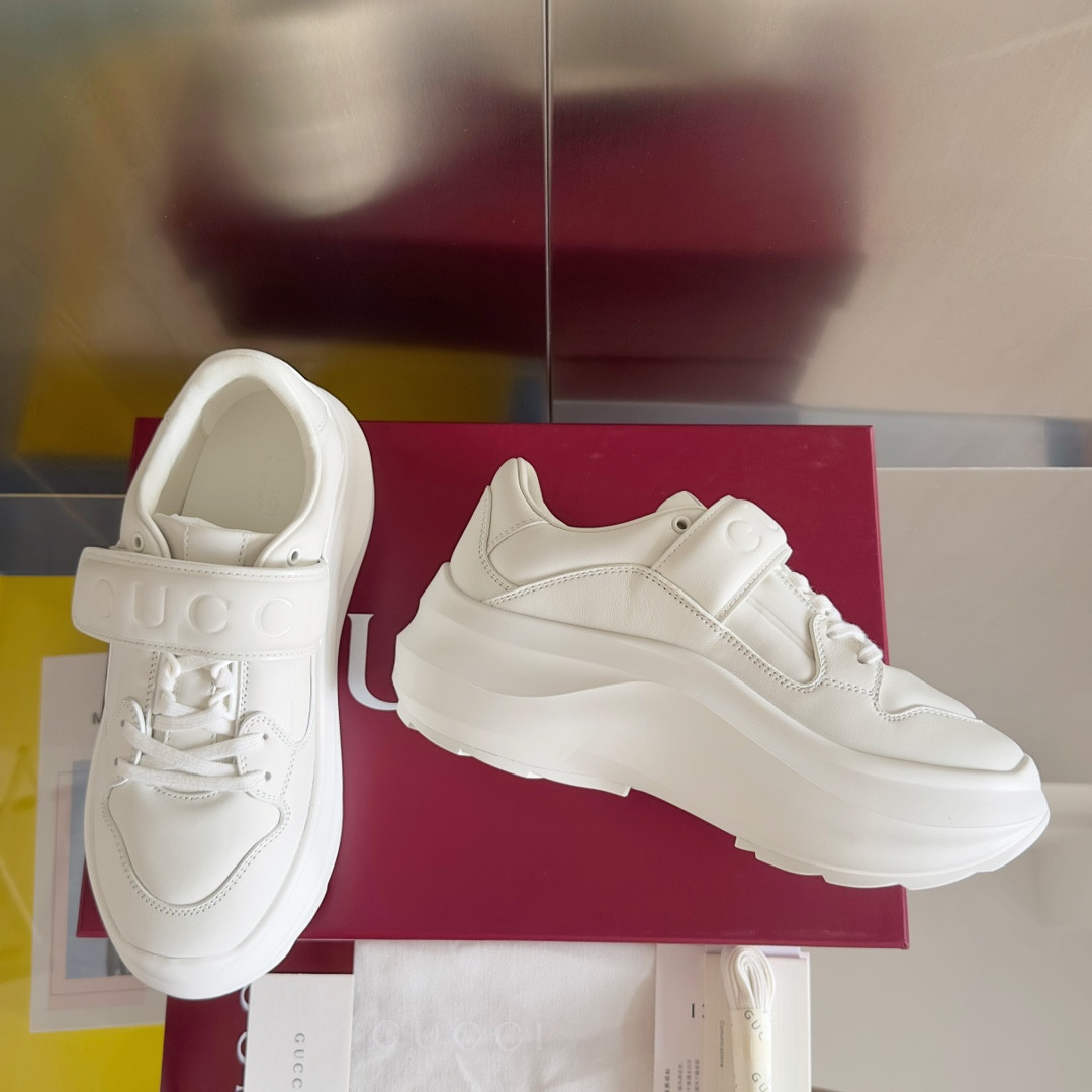 UA Gvc*1 Wave wedge sneaker