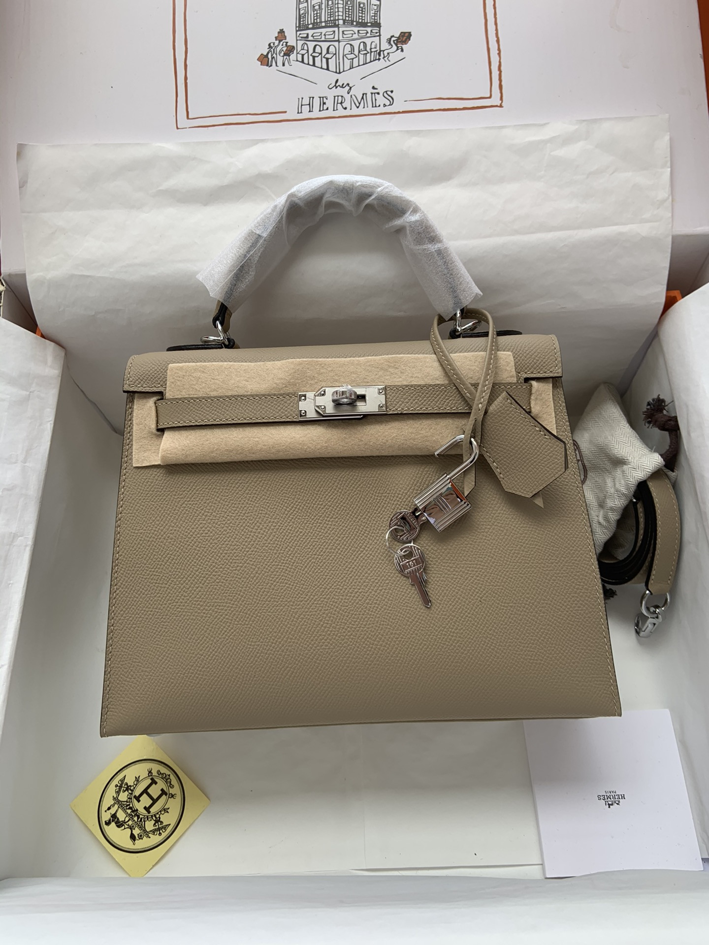 H**me5 Kelly Silver-tone Hardware 25 28
