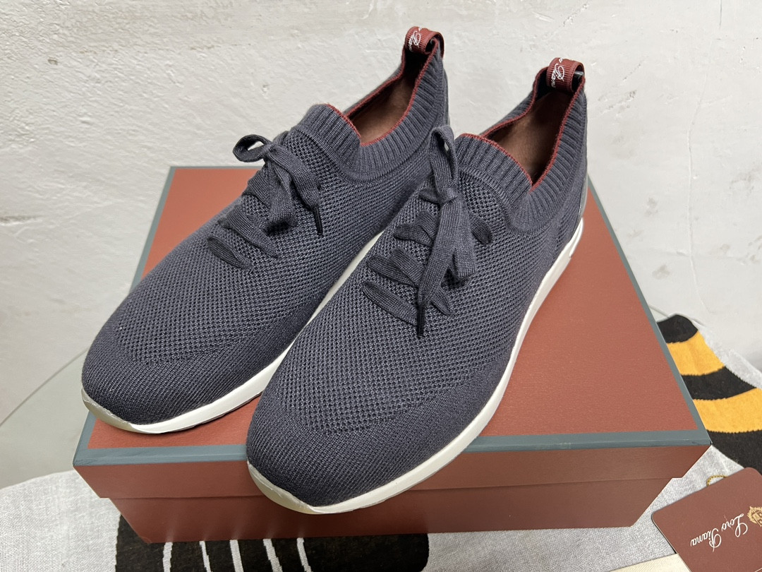 UA L0r0 P1ana 360 LP Flexy Walk Sneaker
