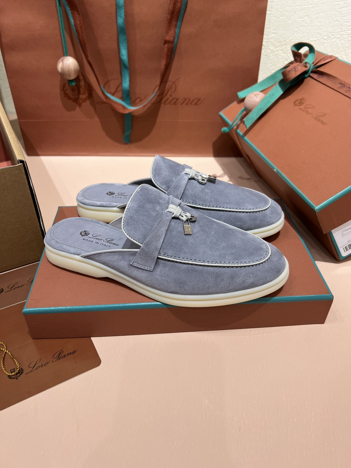 UA L0r0 P1ana Babouche Charms Walk Loafers