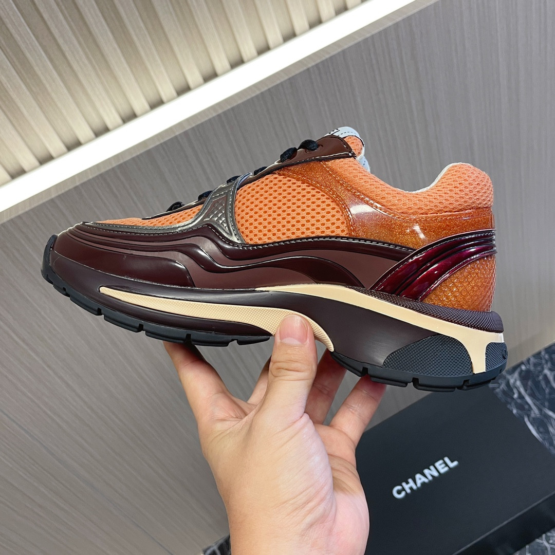UA Ch**el SNEAKER