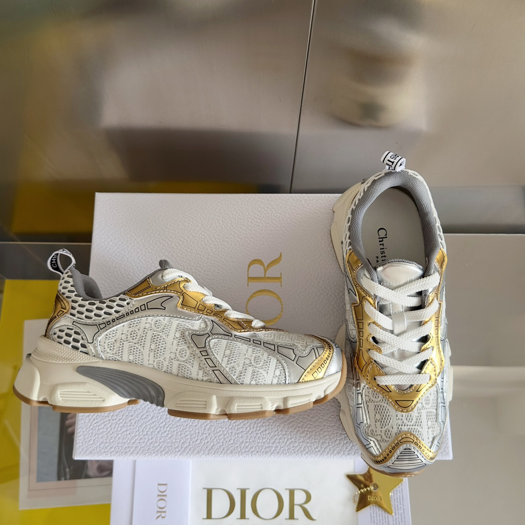 UA D10r Vibe Sneaker
