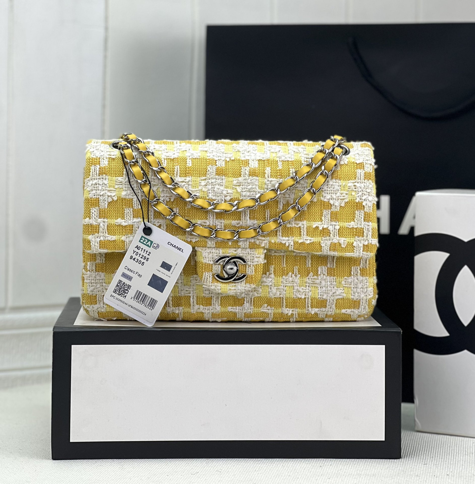Ch**el Classic Flap Bag 25cm