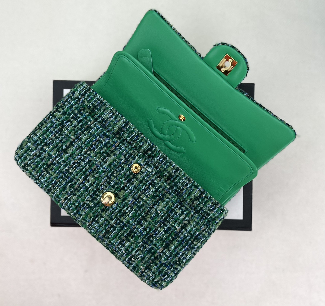 Ch**el Classic Flap Bag 25cm