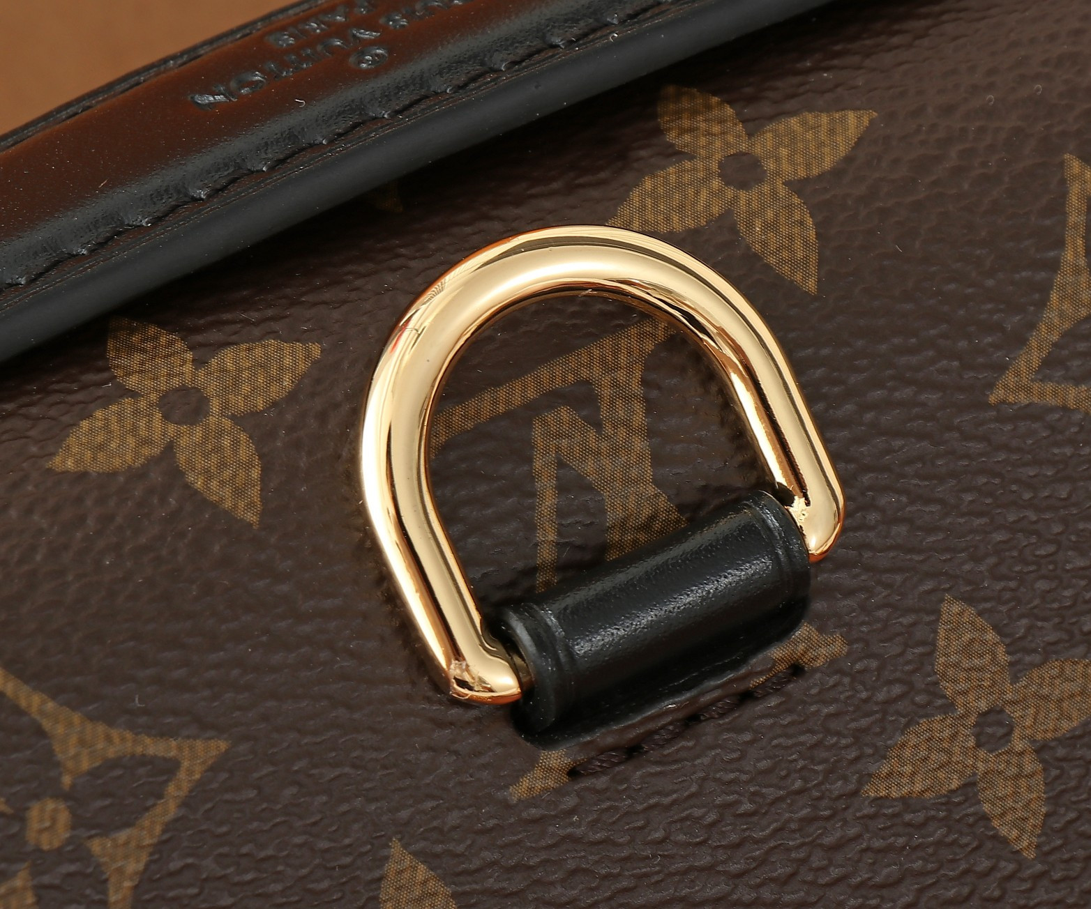 LV Pochette Métis Backpack M11941 20x17x7CM