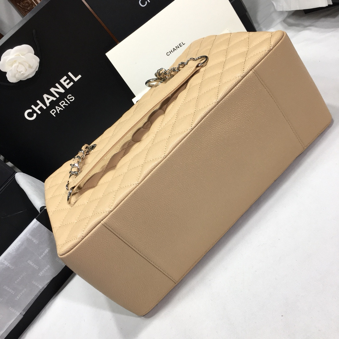 Ch**el GST CAVIAR LEATHER HARDWARE 24X33X13CM