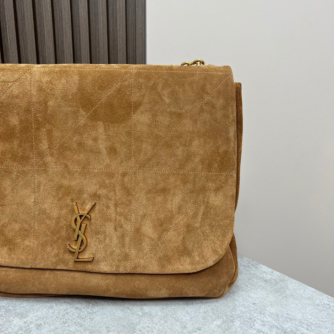 Y51 JAMIE 4.3 in suede 43x29x9cm