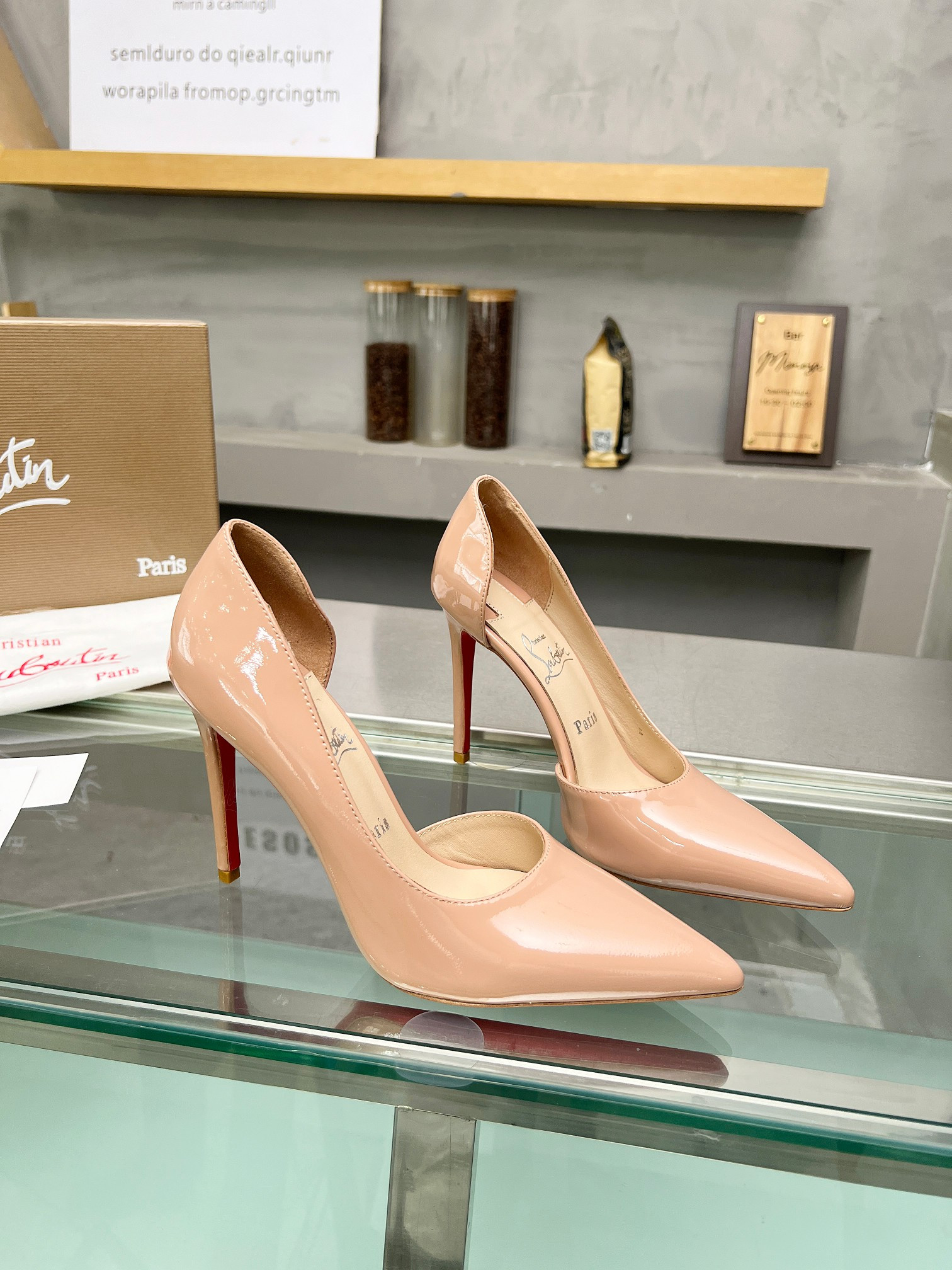ua chr1st1an louboutin cl red-botT0m shoes