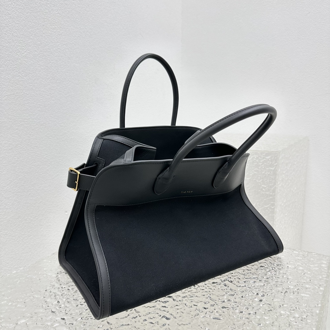 The R0w MARGAUX 15 38.5x16x30cm