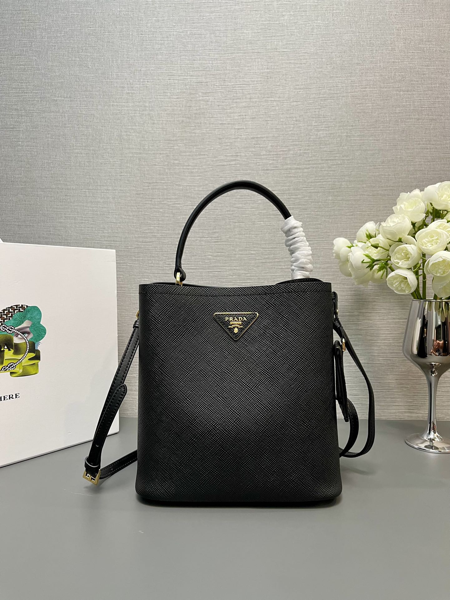 Pra*a Medium Saffiano Leather Pra*a Panier Bag 22.5x 21.5x13cm