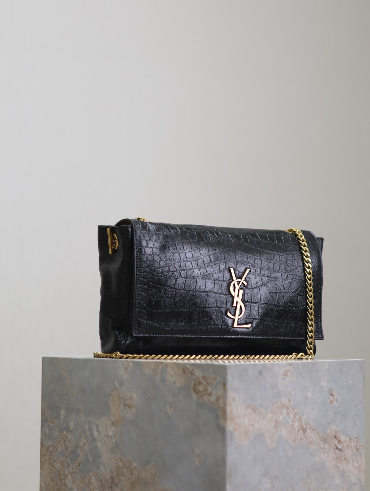 Y51 REVERSIBLE KATE 28.5x20x6cm