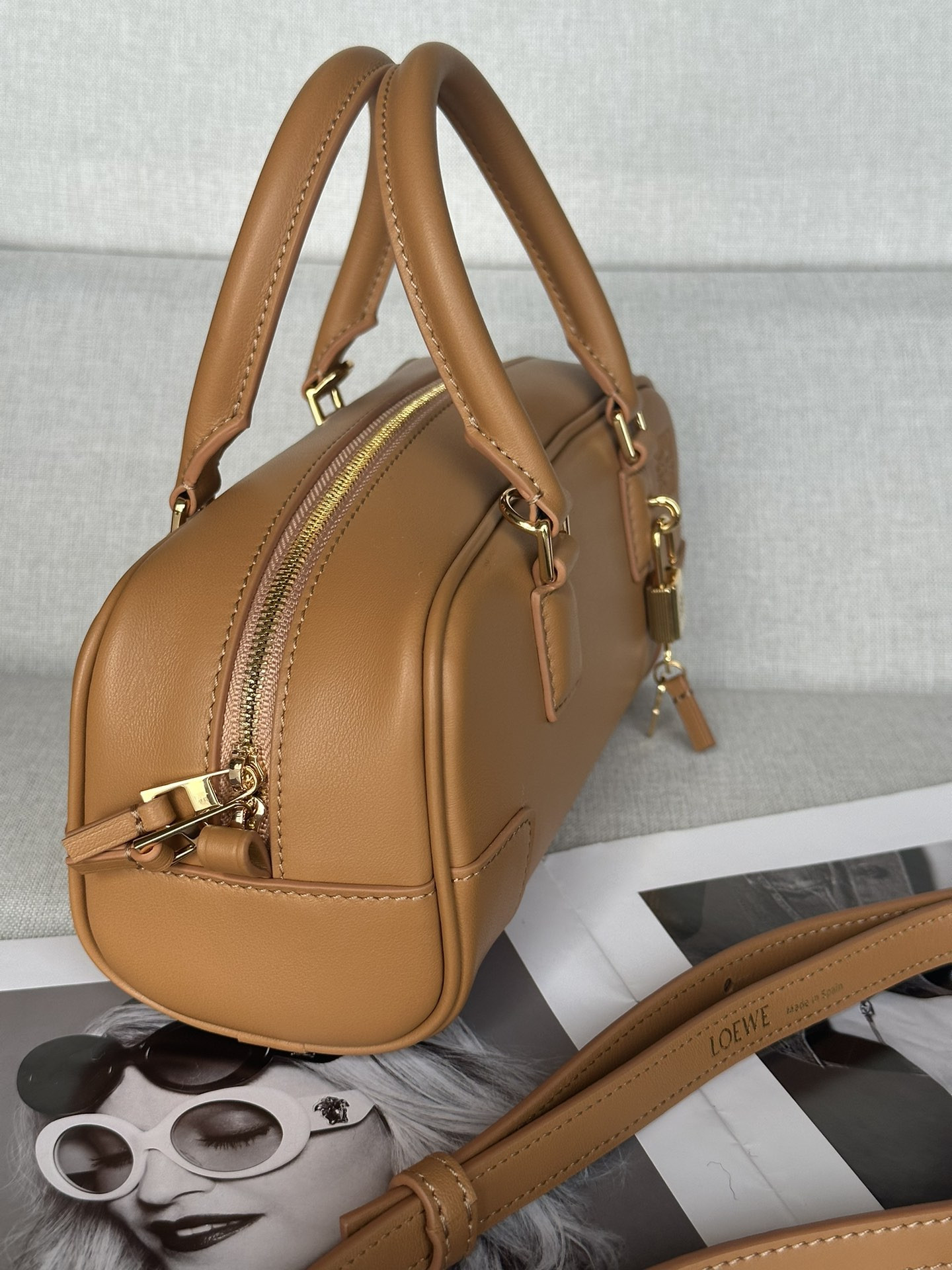 L0ew* Amazona 23 Cropped bag in nappa calfskin 23x11x10cm