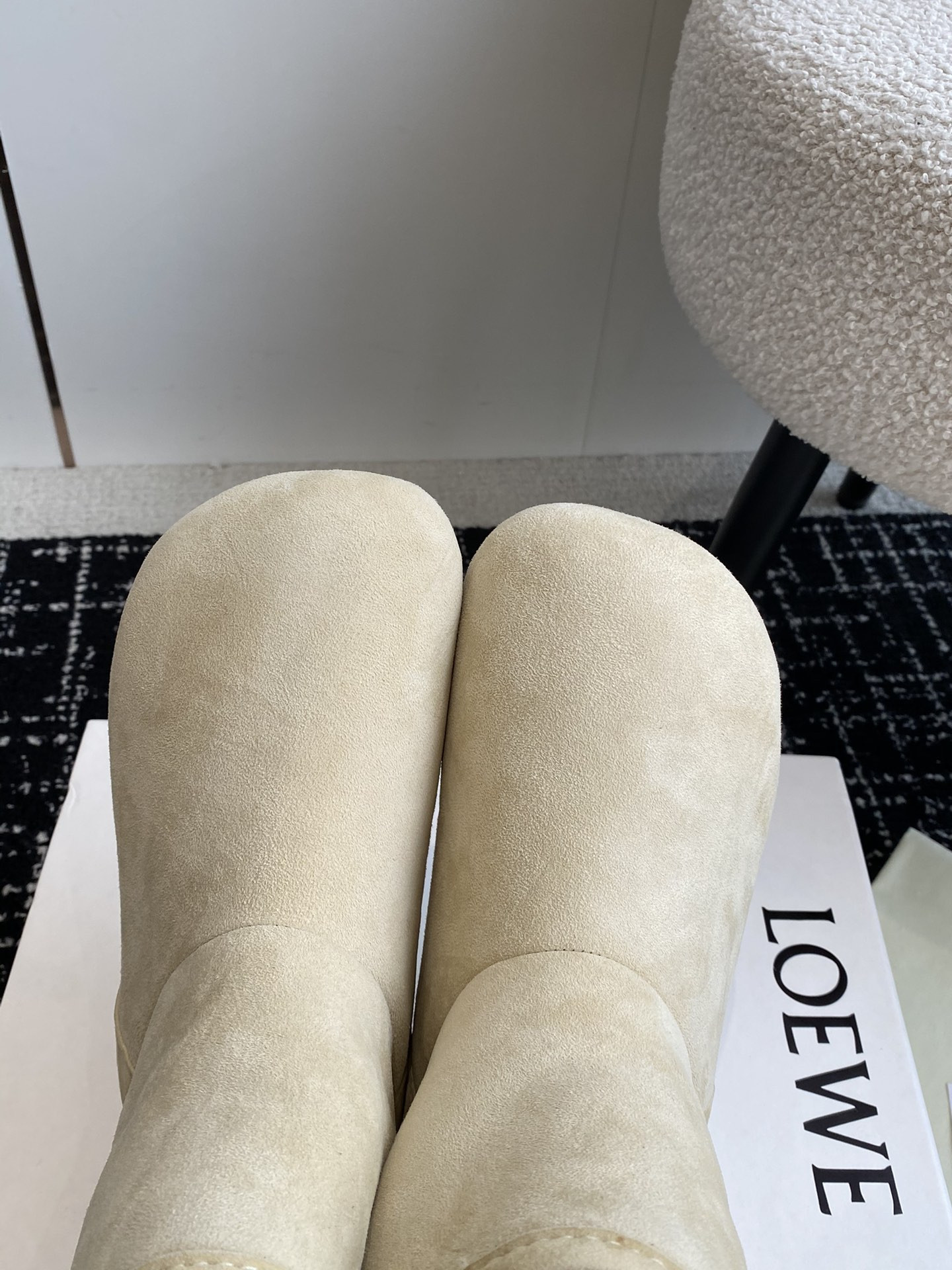 UA L0ew* Boot