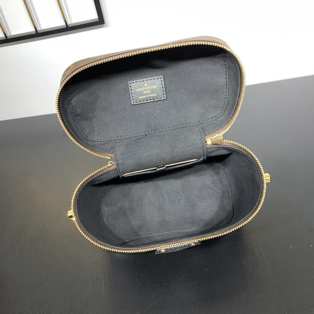 LV Vanity PM M47128 11 x 13 x 19CM