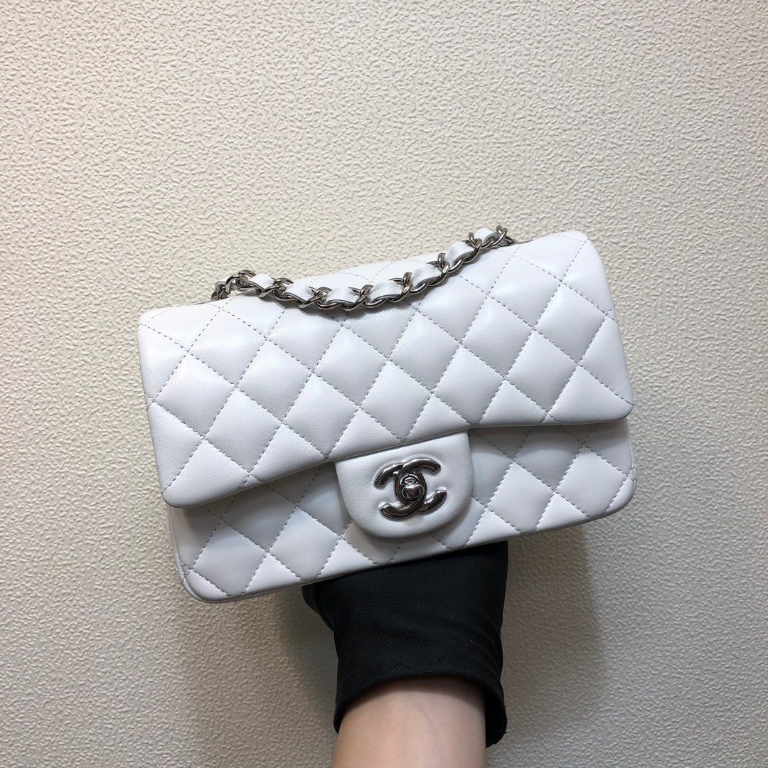 Ch**el MINI FLAP BAG white 12 × 20 × 6 cm