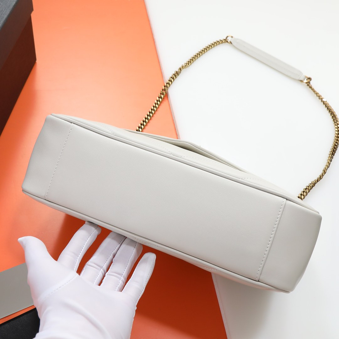 Y51 LOULOU medium in MATELASSÉ lambskin 29x17x8cm
