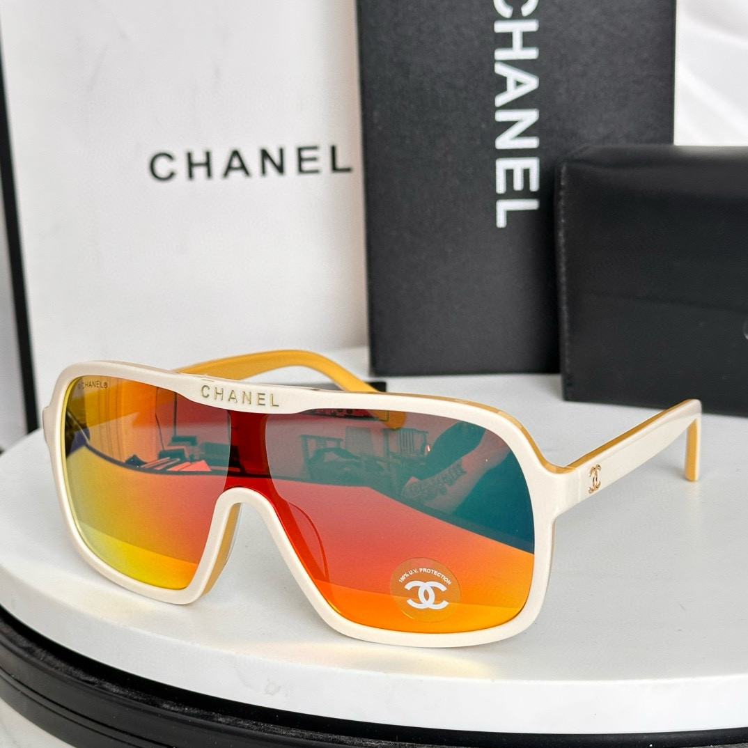 Ch**el Glasses CH9158