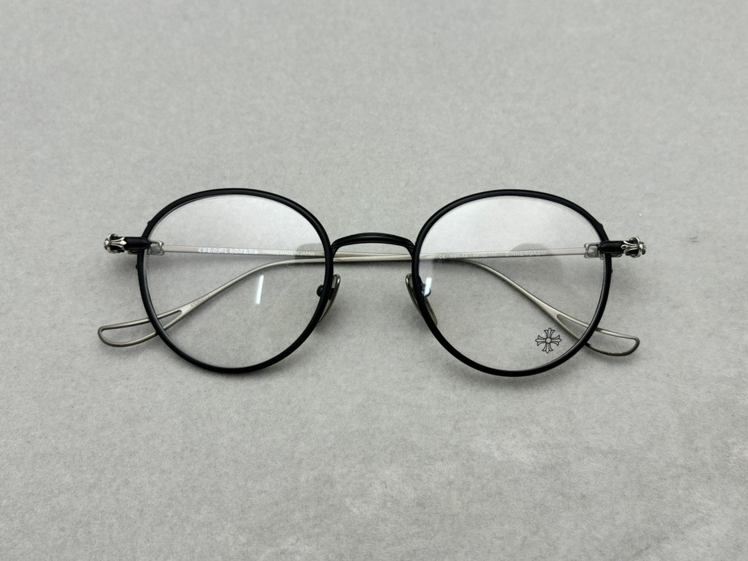 Ch*0me He**ts Glasses MBKAS 48-22-143