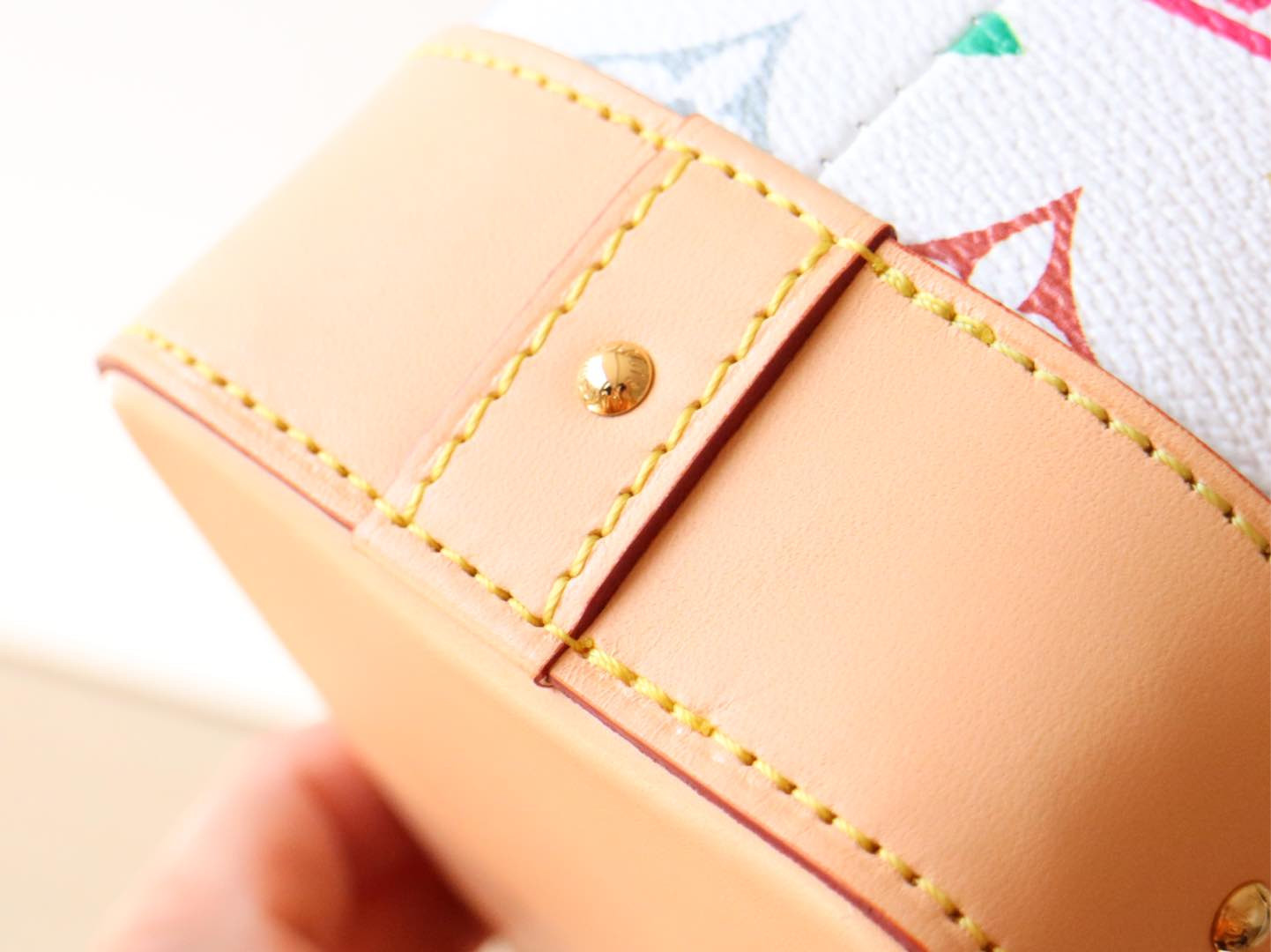 LV  POCHETTE COSMÉTIQUE M13743 27x18x9cm