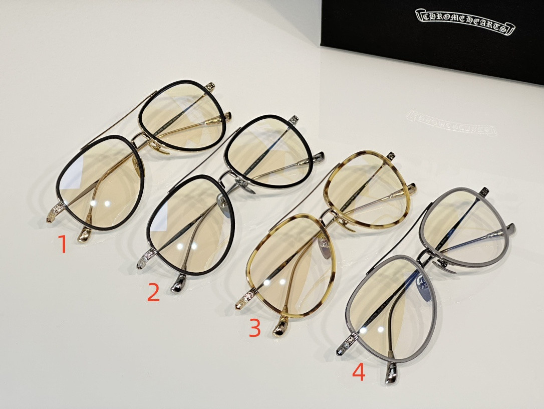 Ch*0me He**ts Glasses CH8118 56-16-148