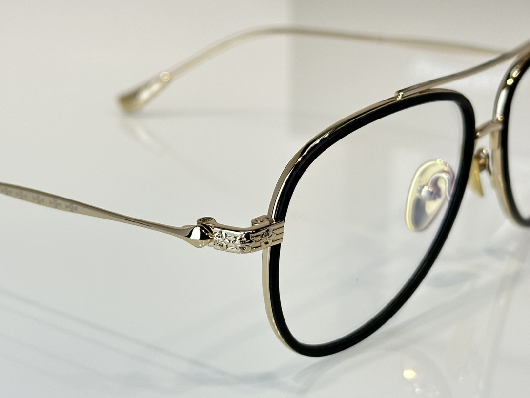 Ch*0me He**ts Glasses CH8118 56-16-148