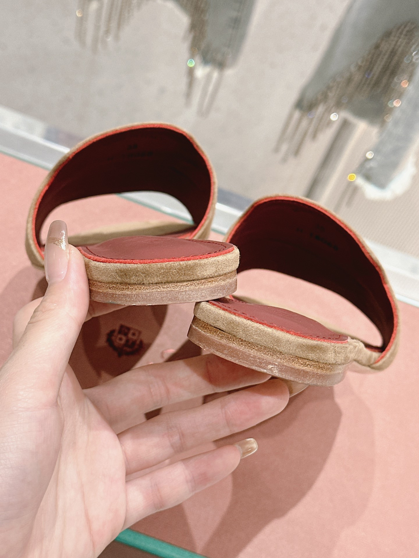 UA L0r0 P1ana Summer Charms Sandal