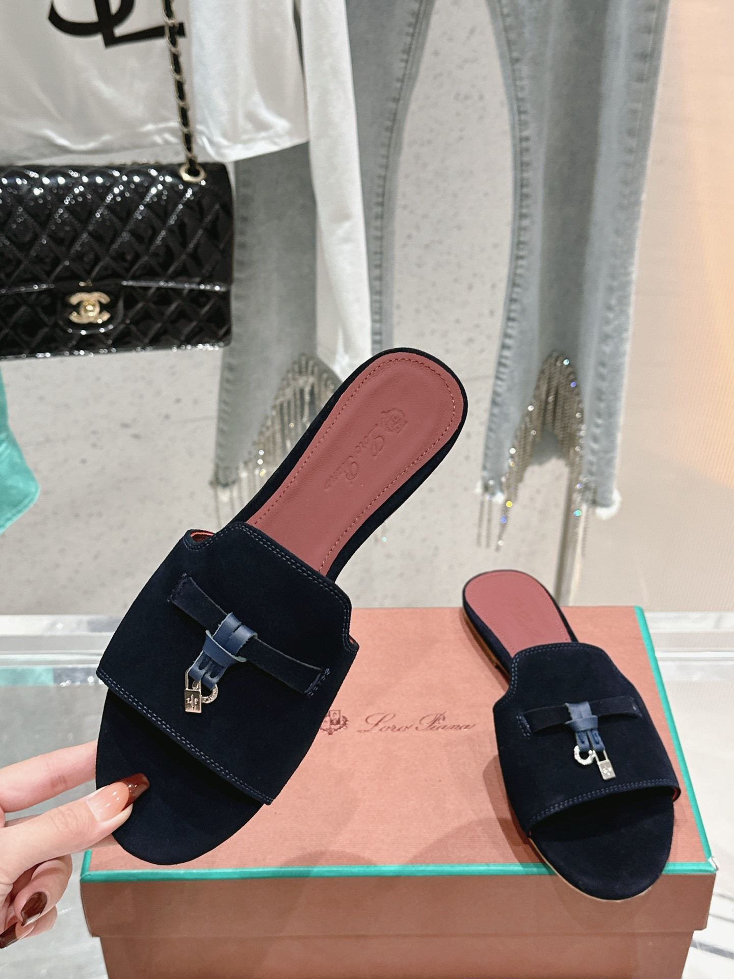 UA L0r0 P1ana Summer Charms Sandal
