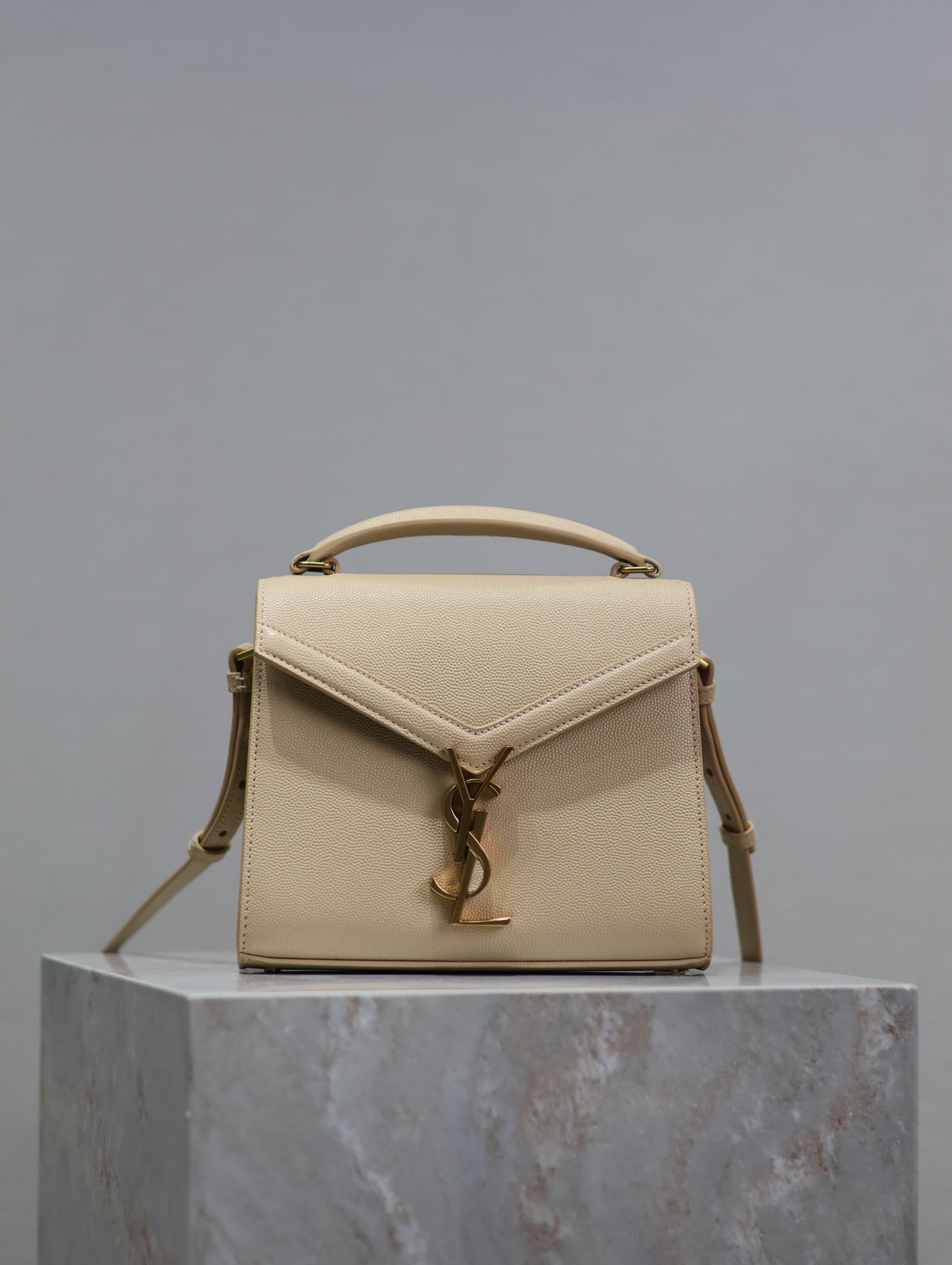 Y51 cassandra mini top handle bag 20x16x7.5cm