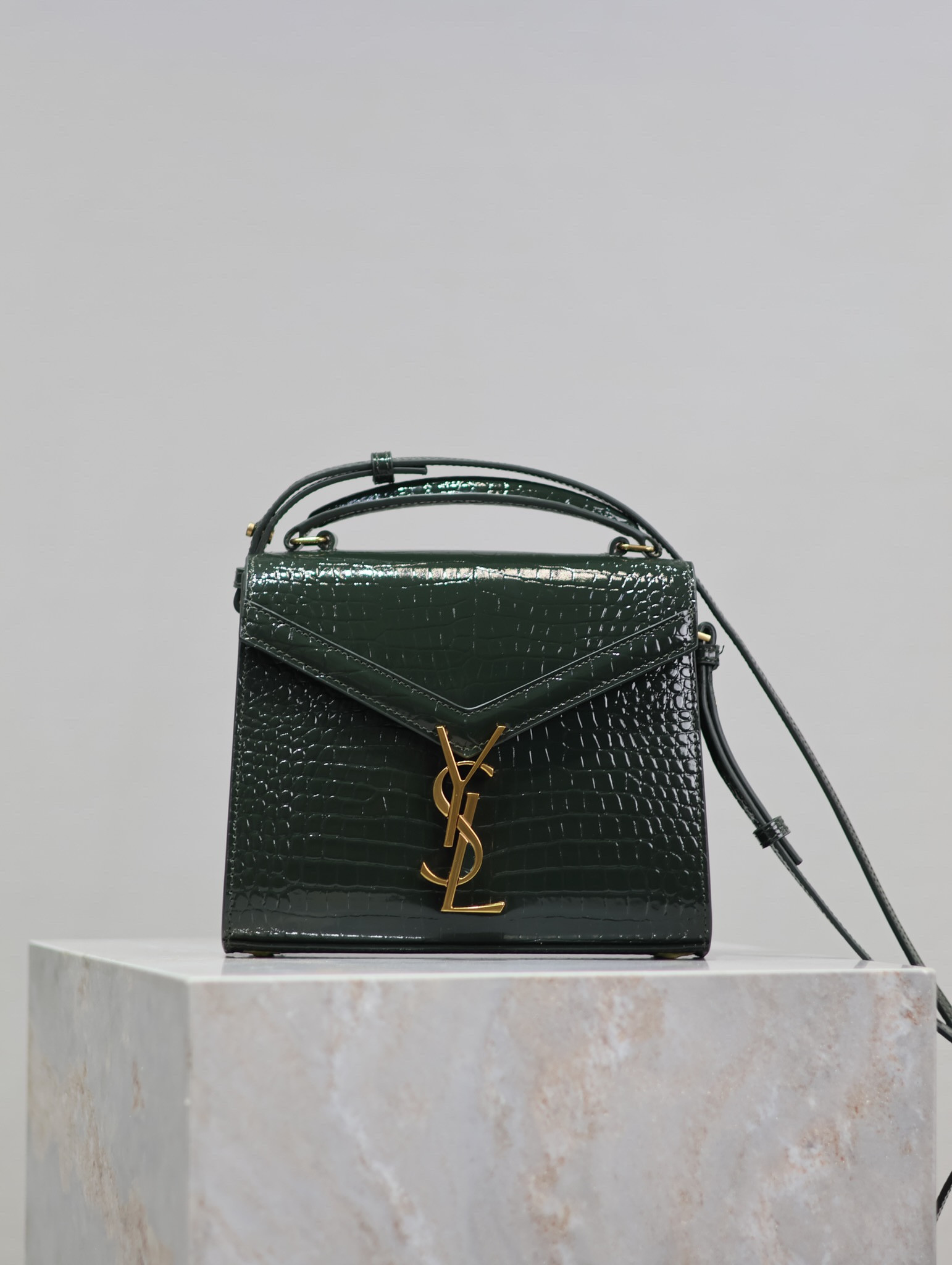 Y51 cassandra mini top handle bag 20x16x7.5cm