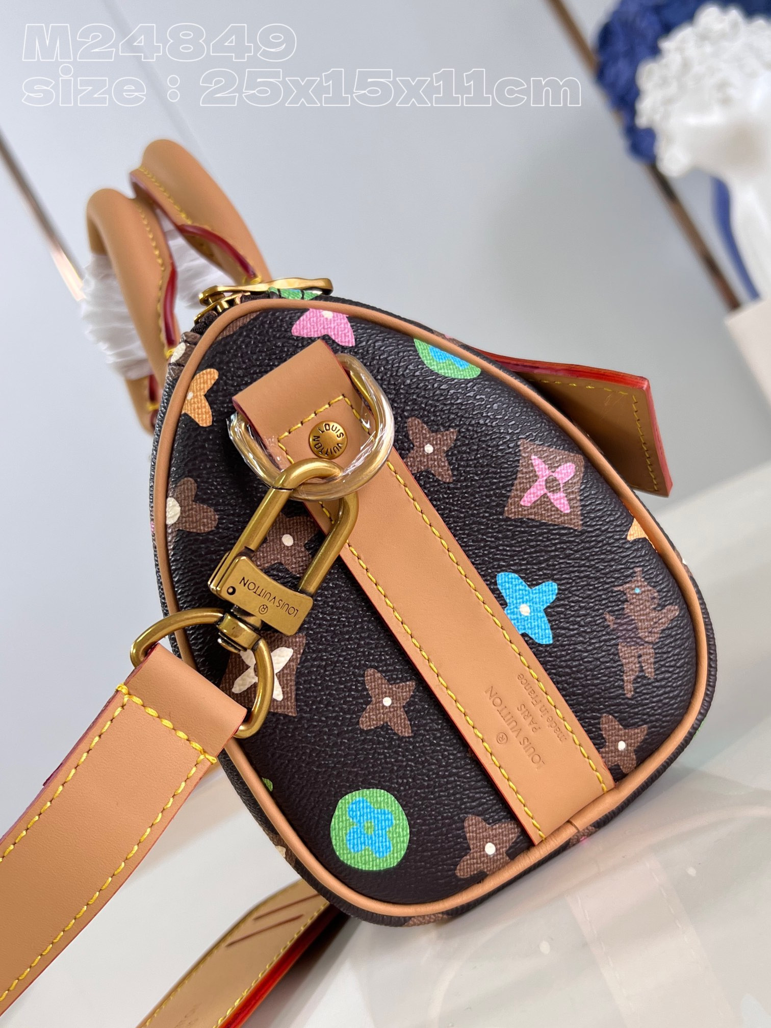 LV  Keepall Bandoulière 25 M24849 25 x 15 x 11cm