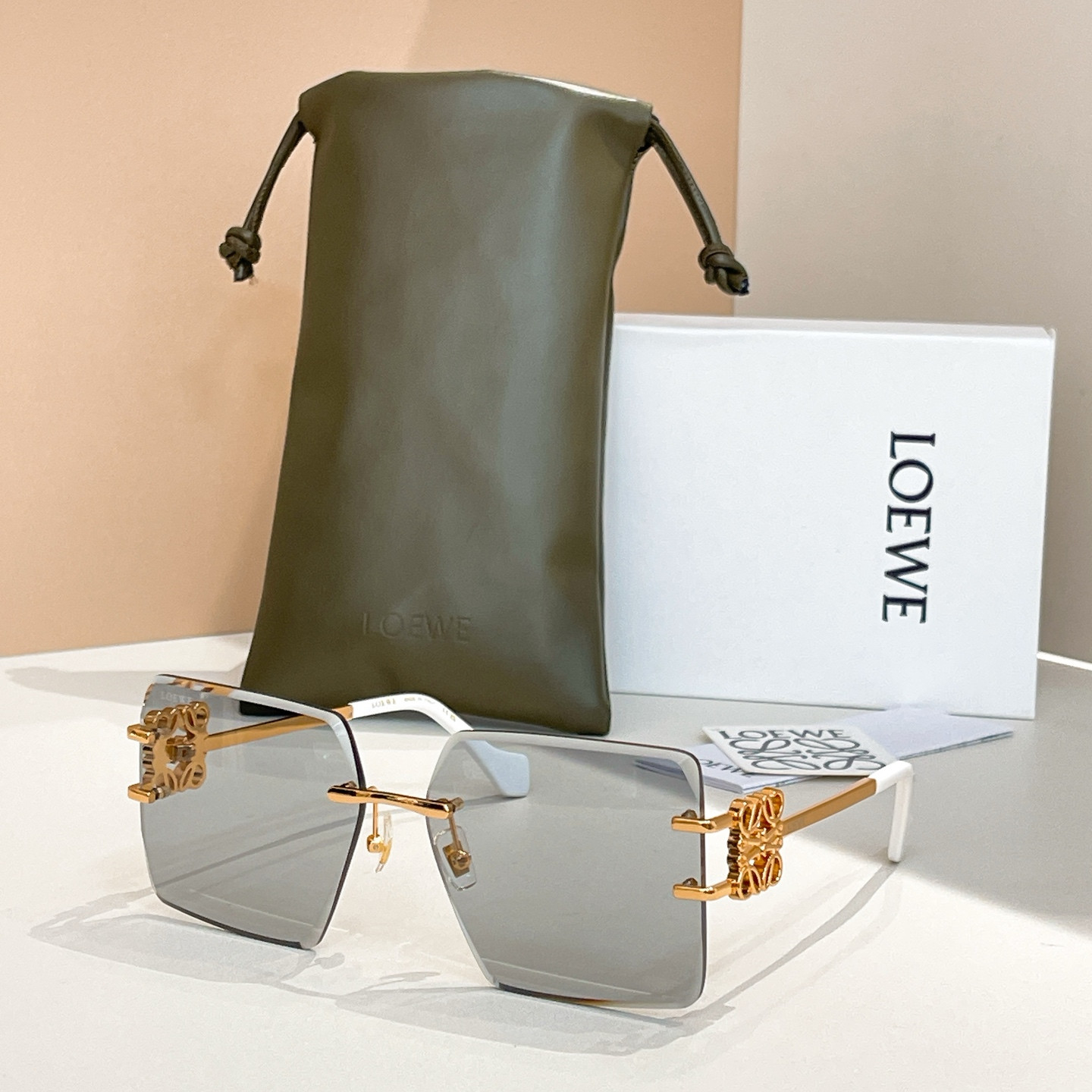 L0ew* Glasses HW2057 141-0-142