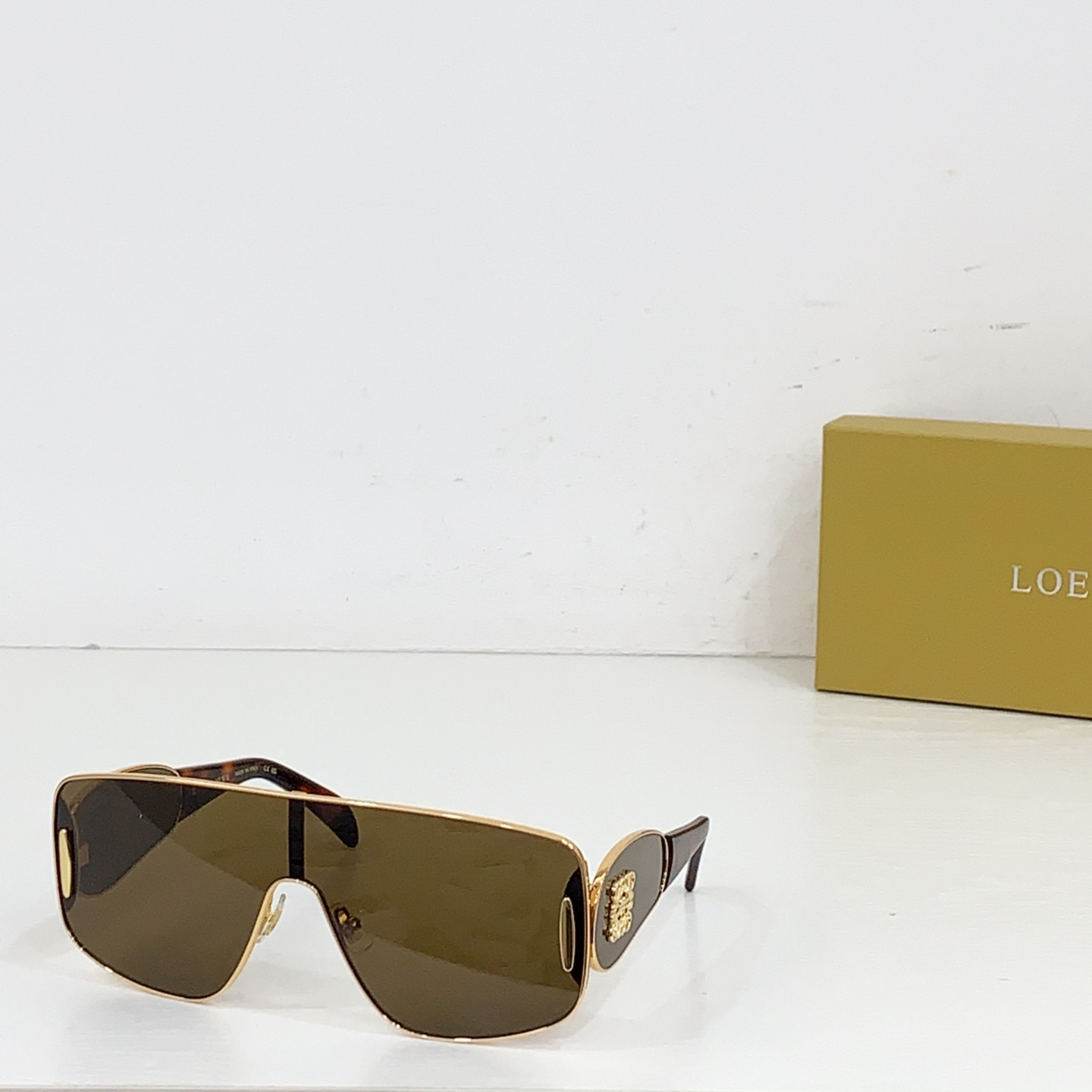 L0ew* Glasses LW5094S 141-0-142