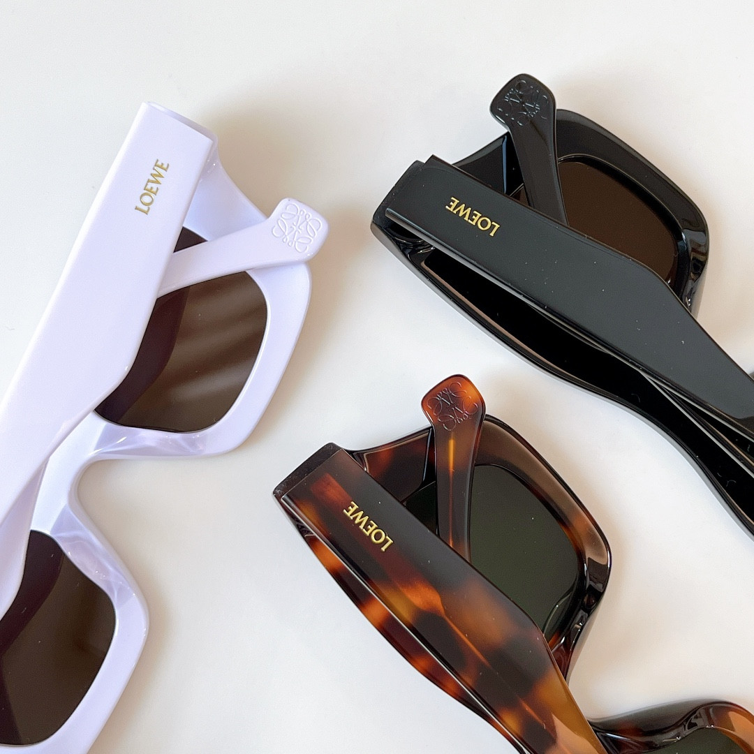 L0ew* Glasses LW40176U 54-16-145
