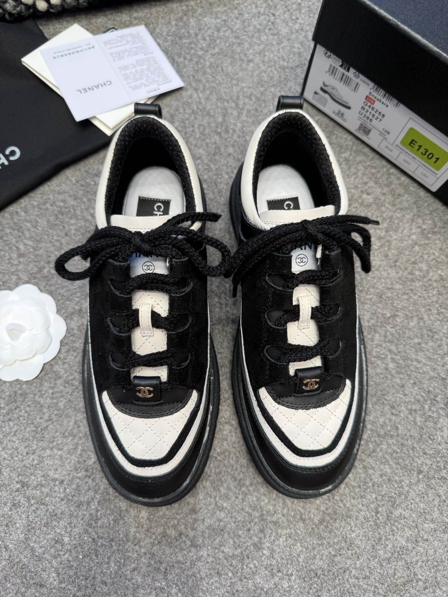 UA Ch**el Sneakers