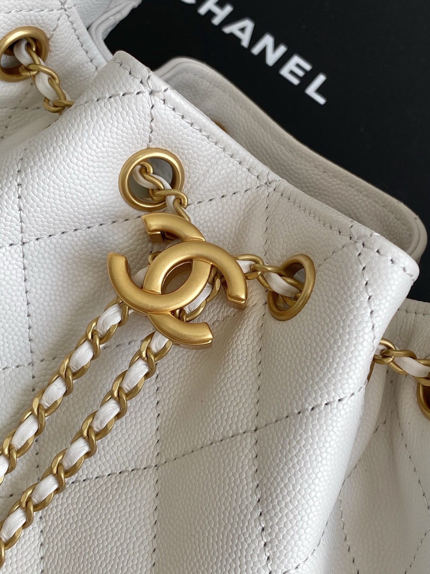 Ch**el 25C Bucket Bag 20x22x12.5cm