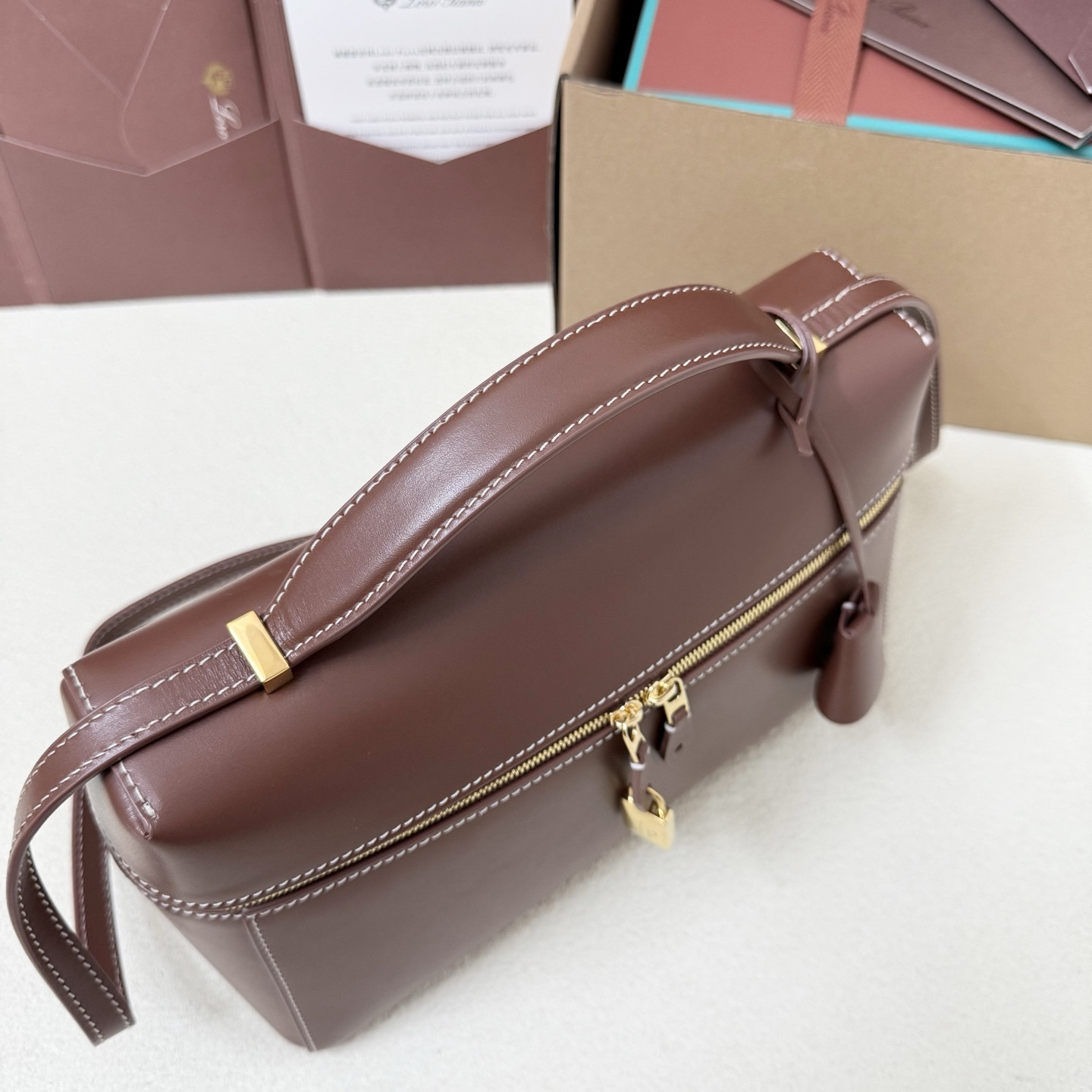 L0r0 P1ana Extra Pocket L27 16x27x10cm