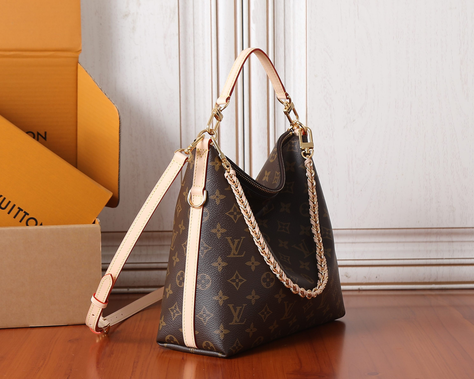 LV Multipass M27825 30x26x10cm