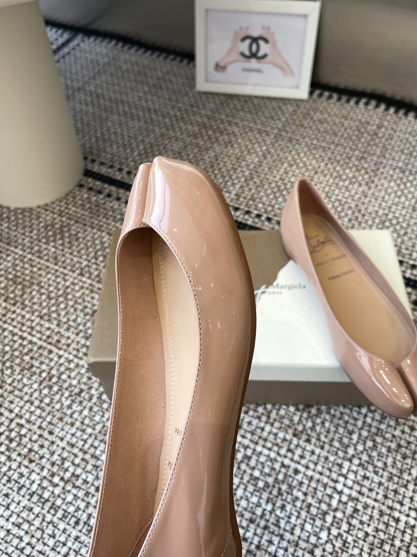 UA Chr1st1an Louboutin x Ma1s0n Marg*e1a Tabi Leather Ballet Flats
