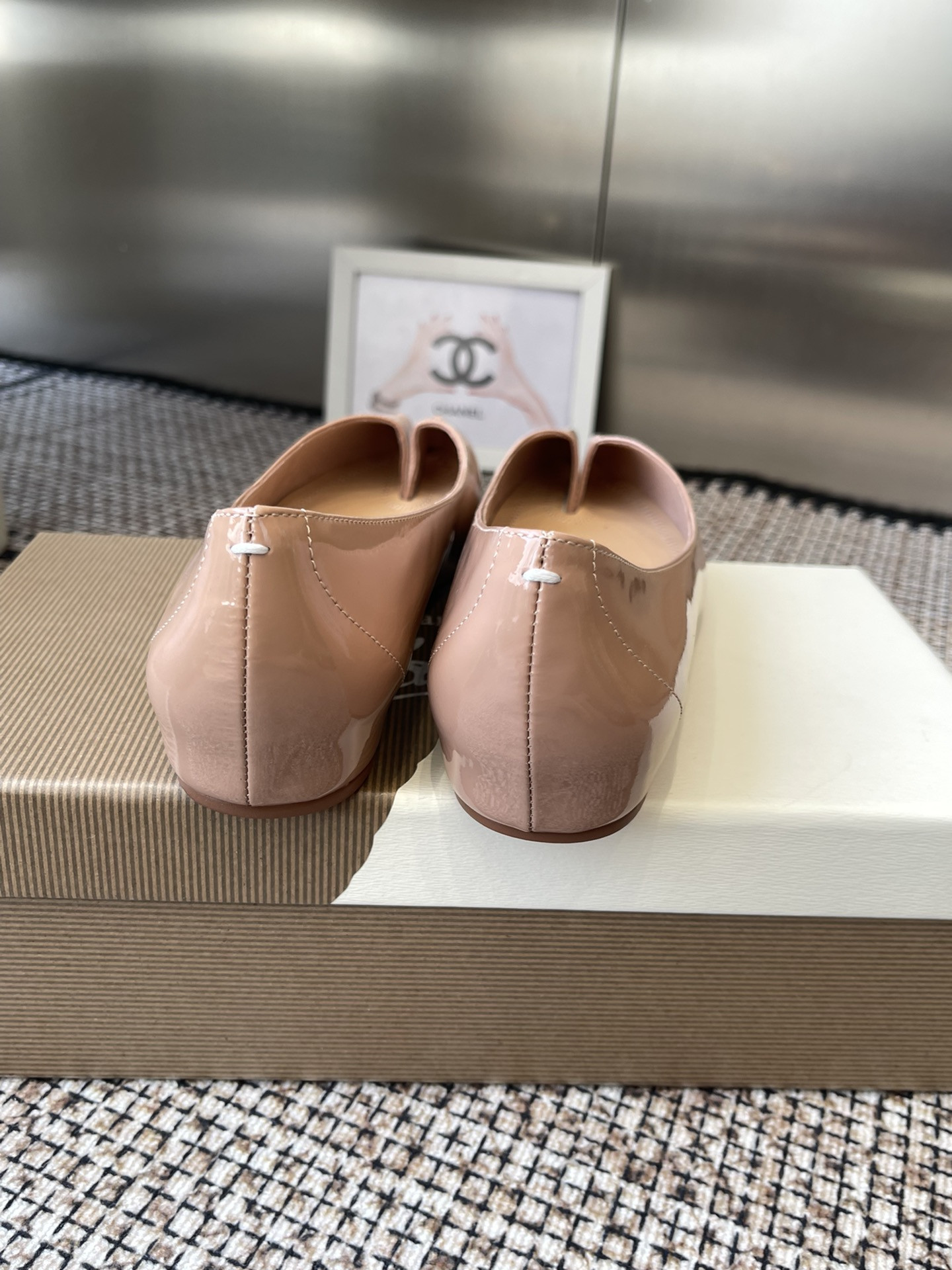 UA Chr1st1an Louboutin x Ma1s0n Marg*e1a Tabi Leather Ballet Flats