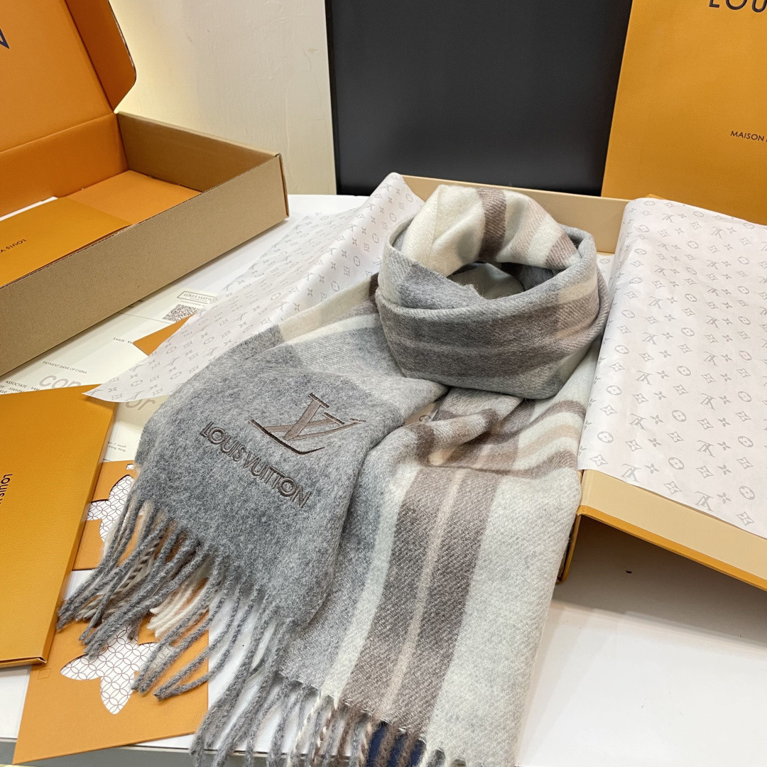 L0vis Vvtt0n scarf 30x180cm