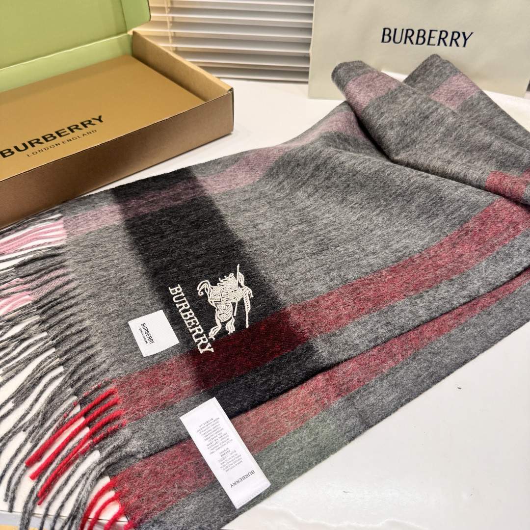Bv*b*rry scarf 30x180cm 100% cashmere